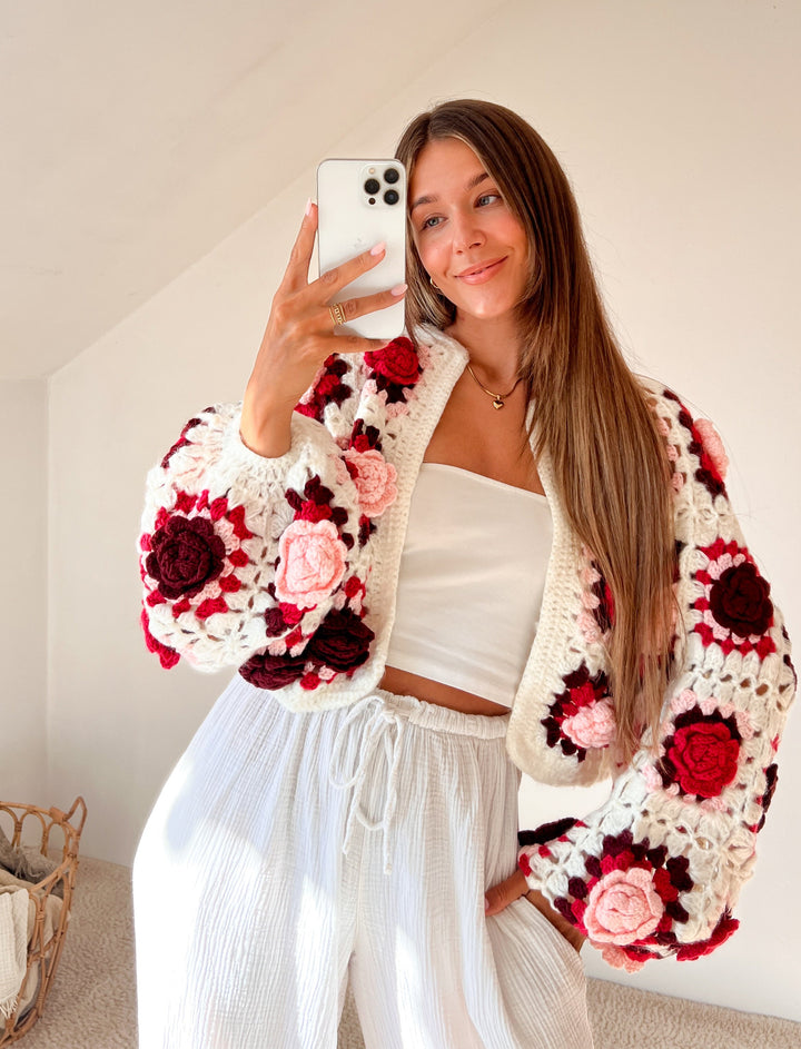 HANDMADE ROSÉ CARDIGAN