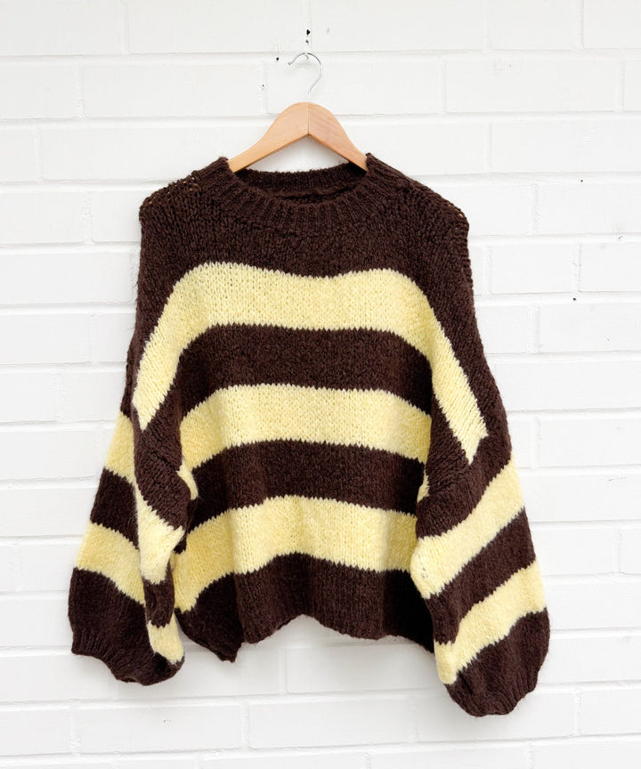 OVERSIZE STREIFEN STRICKPULLOVER - Gelb braun