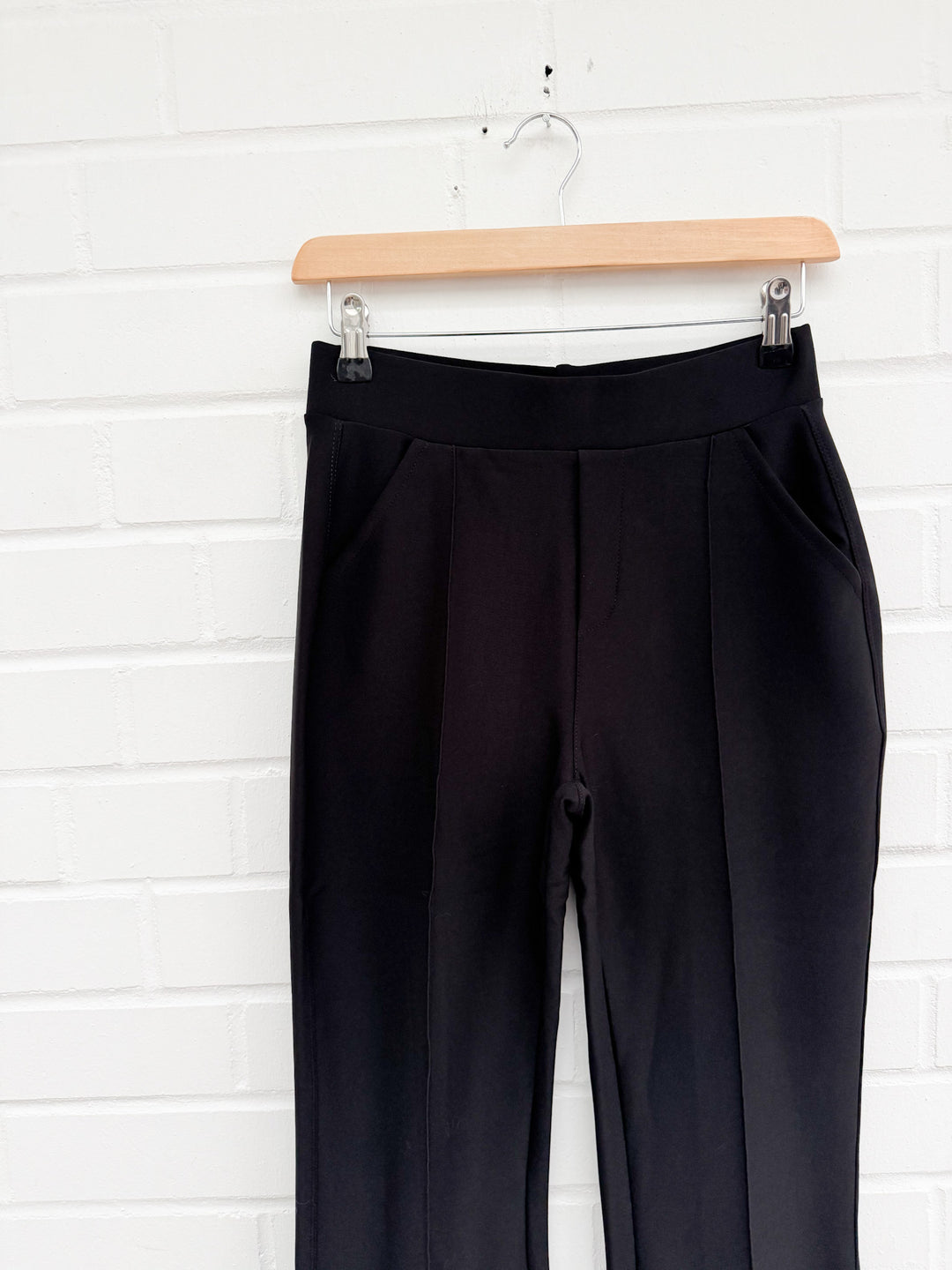 NAHT HOSE MIT SCHLAG - schwarz