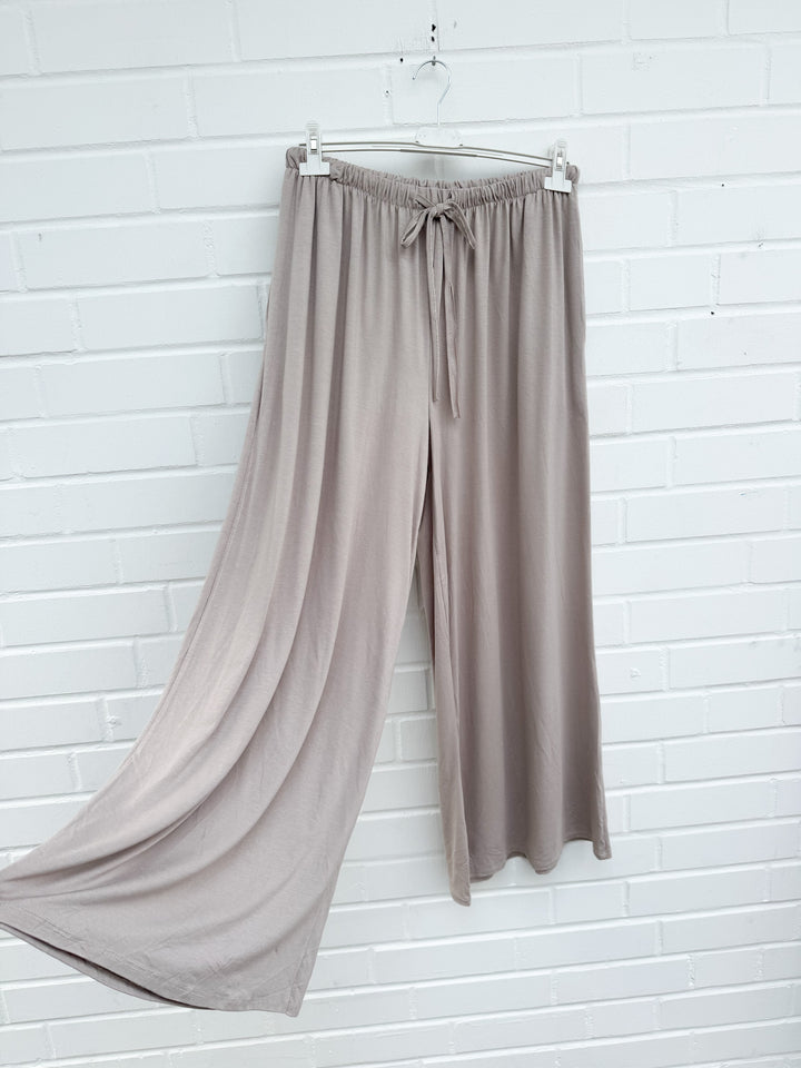 WEITE VISKOSE HOSE SHERLY - versch. Farben