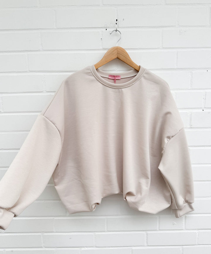 LOCKERER SWEATER mit Raffung - versch. Farben