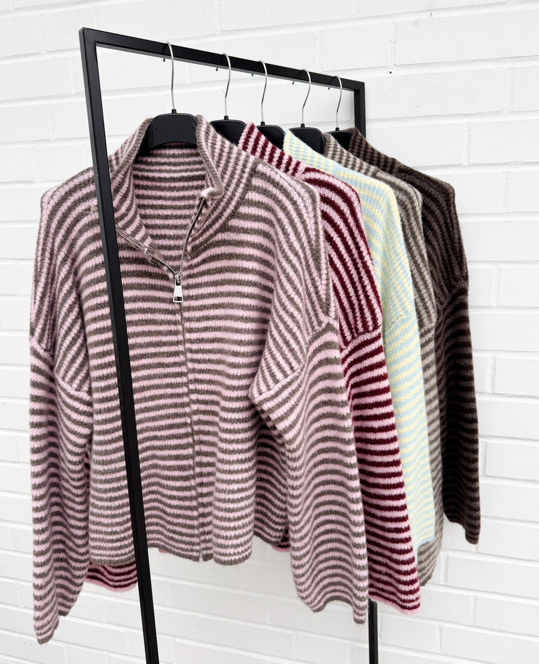 STREIFEN STRICKJACKE mit Reißverschluss - versch. Farben