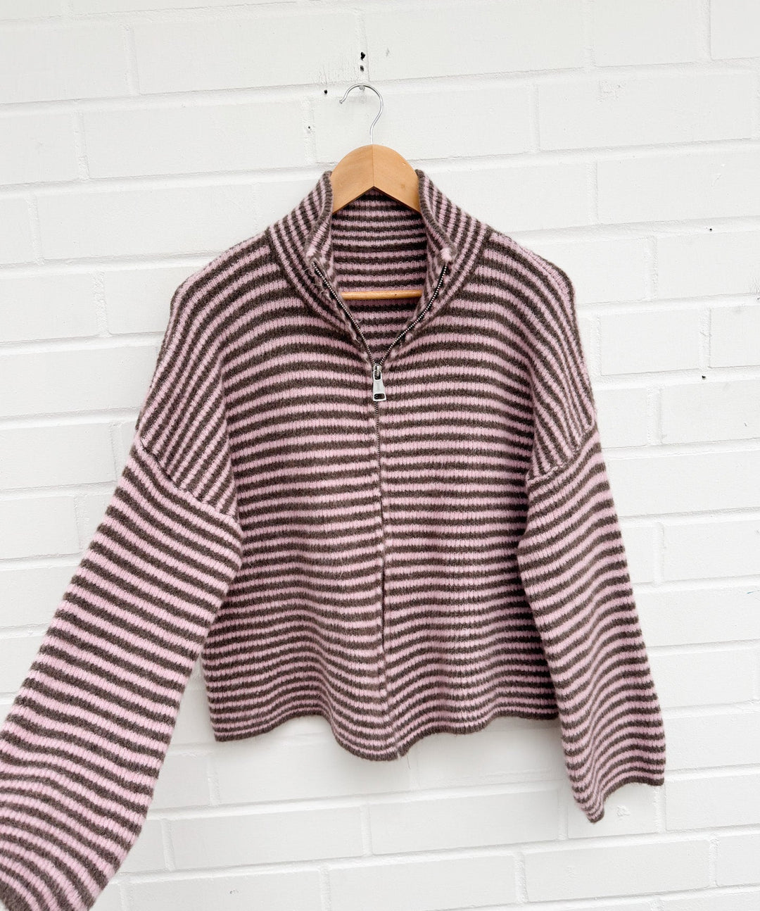 STREIFEN STRICKJACKE mit Reißverschluss - versch. Farben