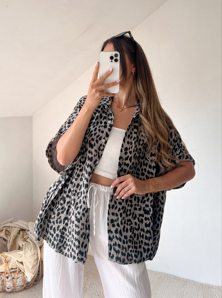 KURZARM OVERSIZE LEO MUSSELIN BLUSE - taupe