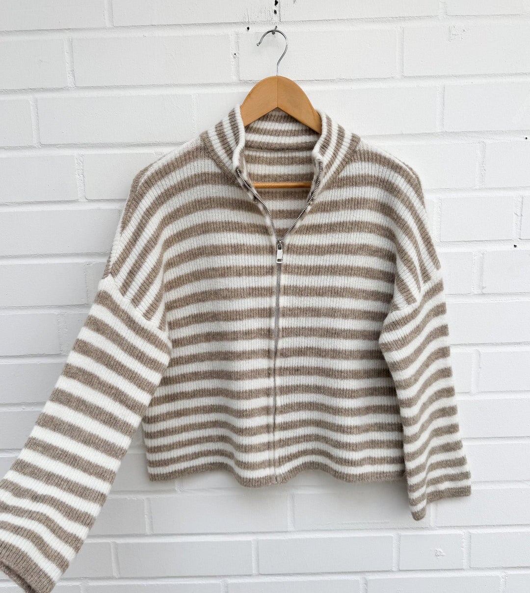 STREIFEN STRICKJACKE VANESSA - versch. Farben