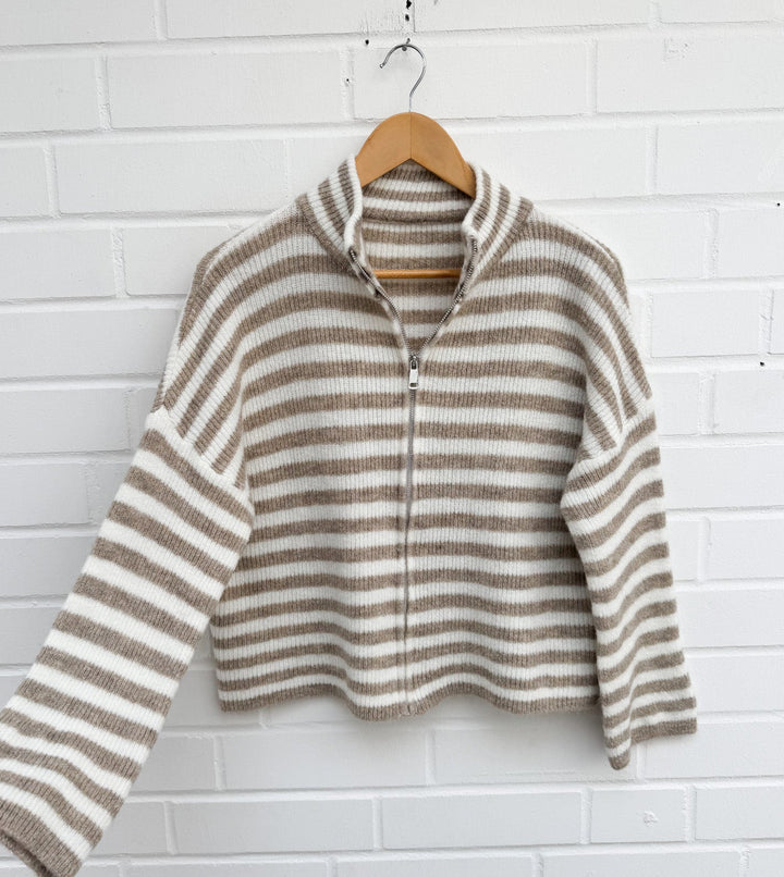 STREIFEN STRICKJACKE VANESSA - versch. Farben