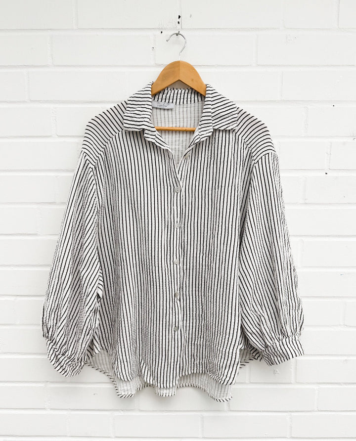 OVERSIZE STREIFEN MUSSELIN BLUSE - versch. Farben