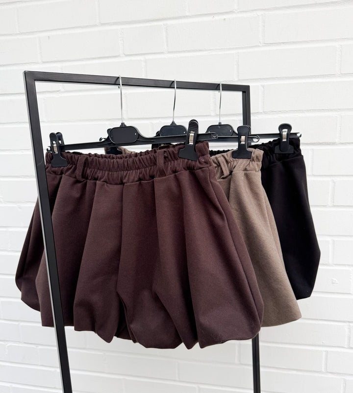 BALLON SHORTS - versch. Farben