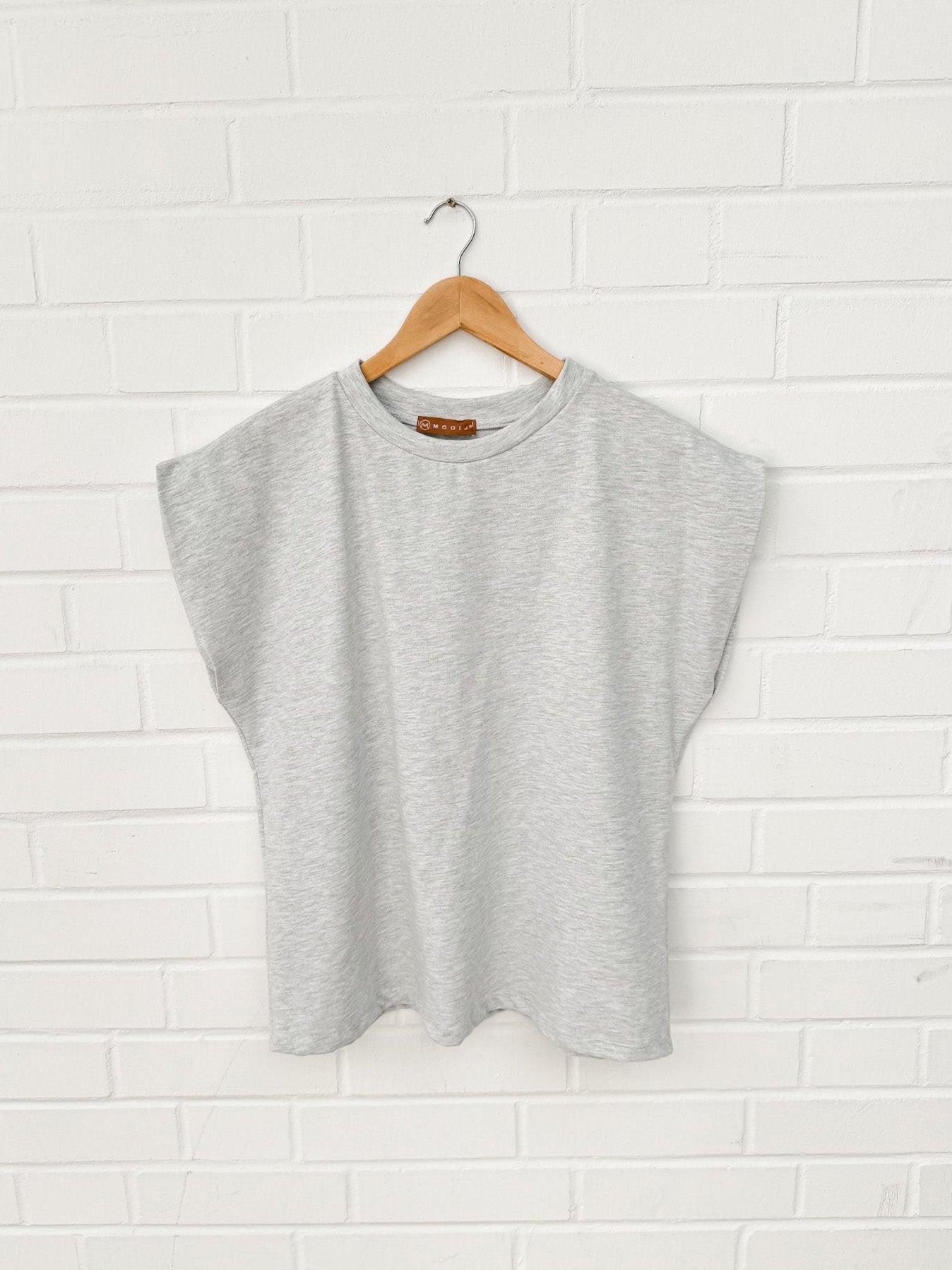 BASIC T-SHIRT MONIE- versch. Farben