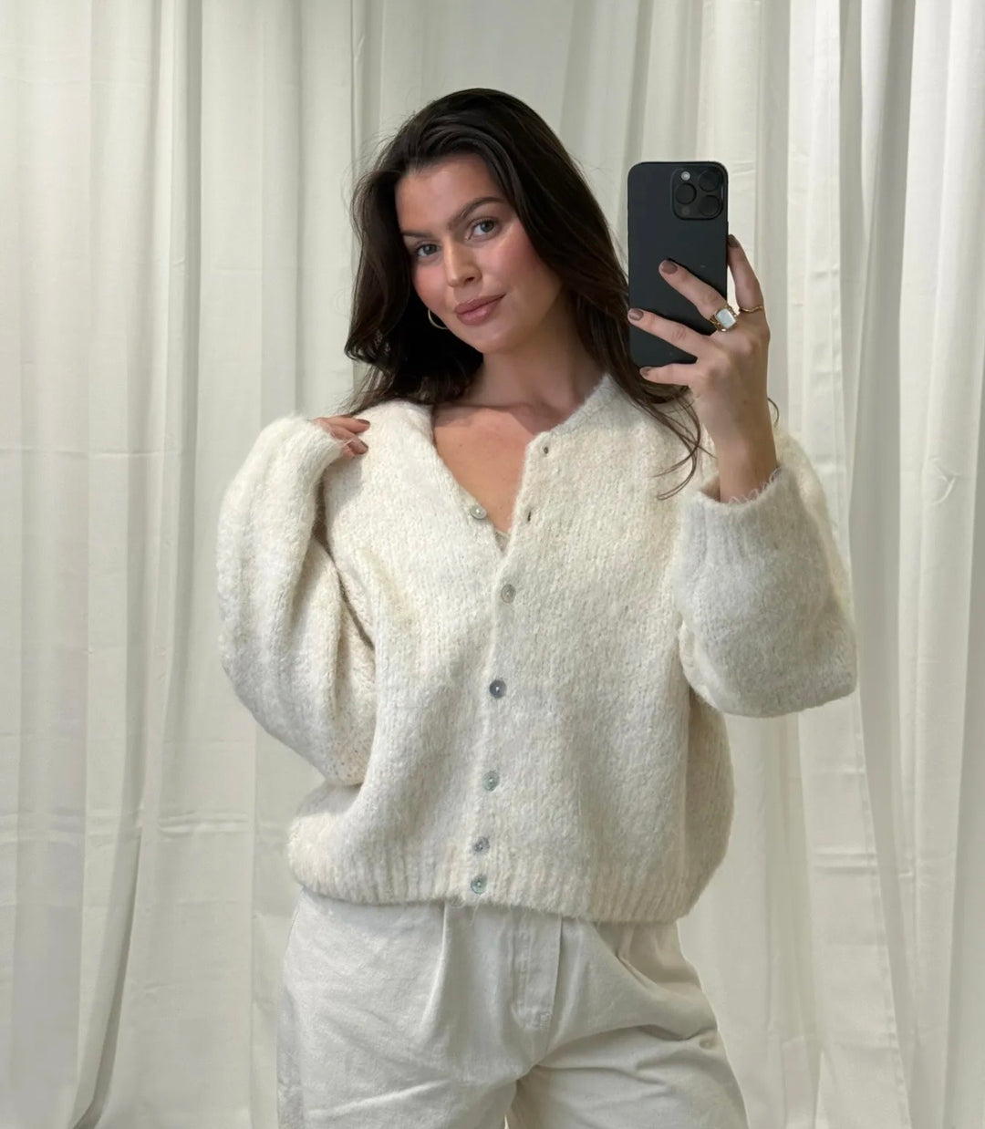 BASIC STRICKJACKE CONNY - versch. Farben