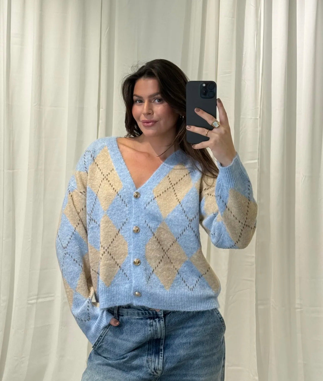 STRICKJACKE KARO mit goldenen Knöpfen - versch. Farben