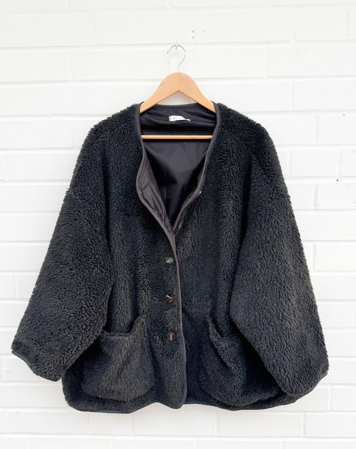 ULTRA OVERSIZE TEDDY JACKE - Dunkelgrau