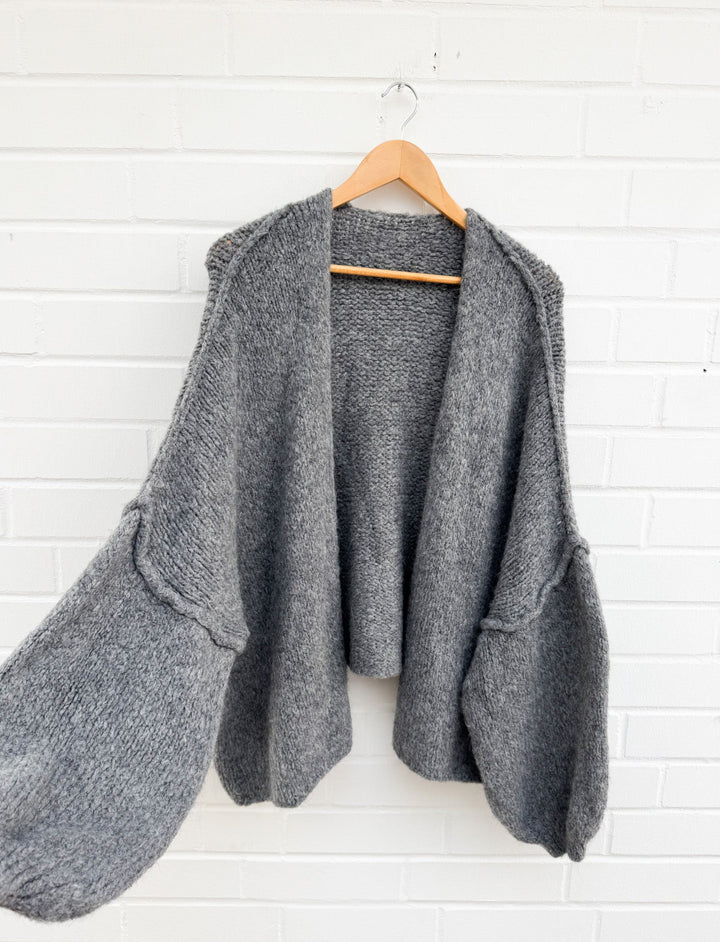 OVERSIZE STRICKJACKE MELLO- versch. Farben