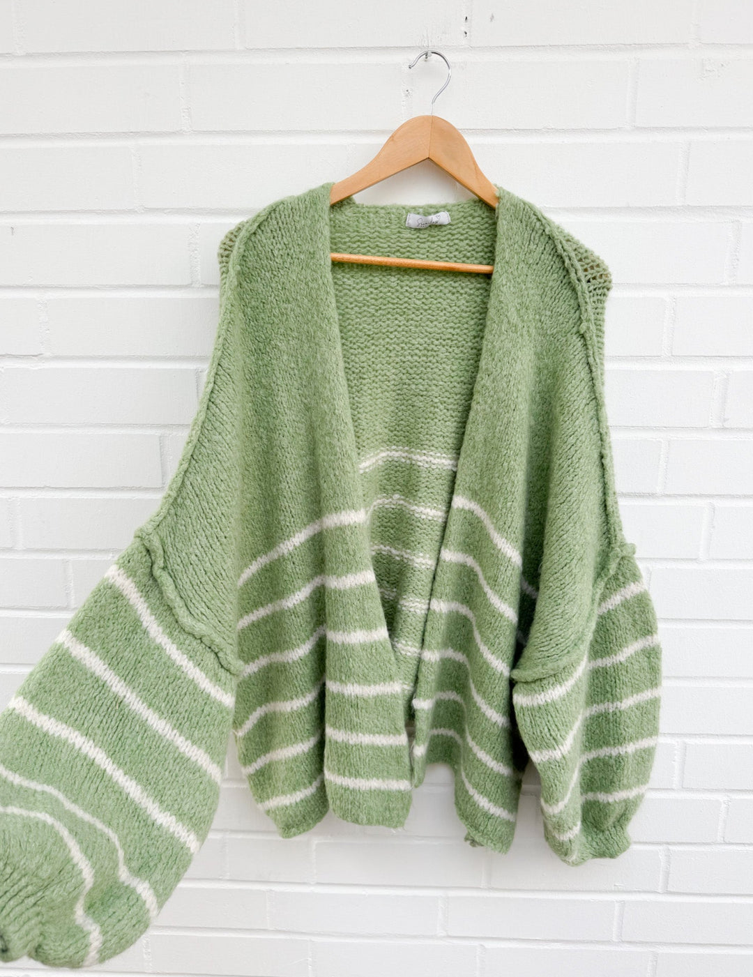 STREIFEN OVERSIZE STRICKJACKE MELLO - grün