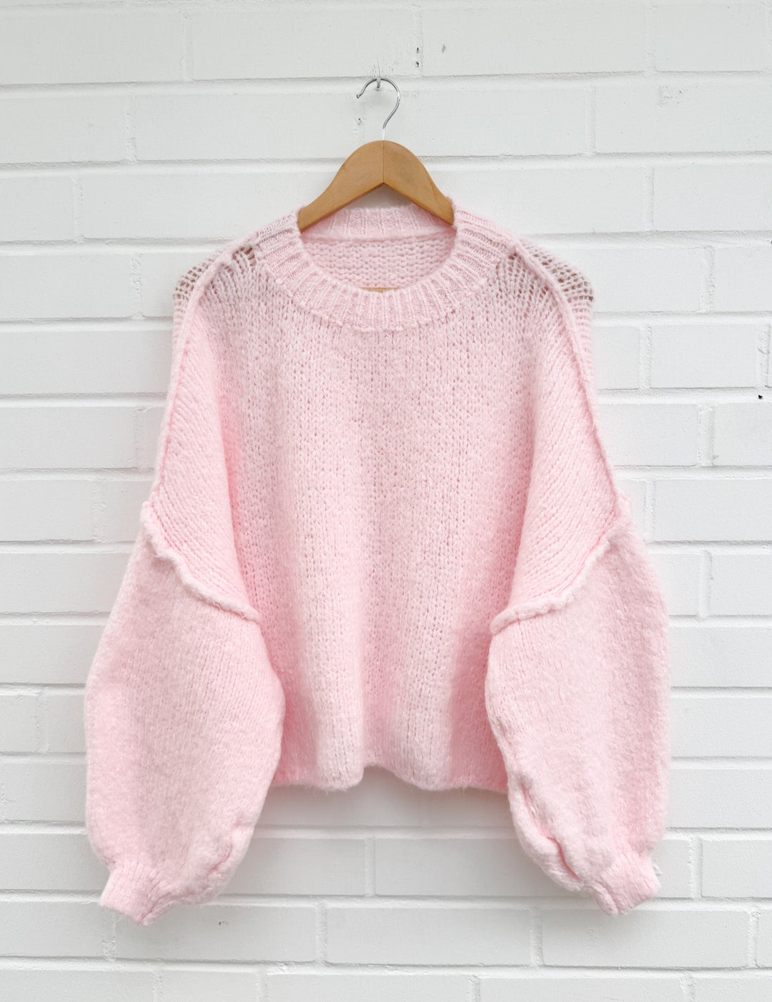 KURZER STRICKPULLOVER MAIRA - versch. Farben