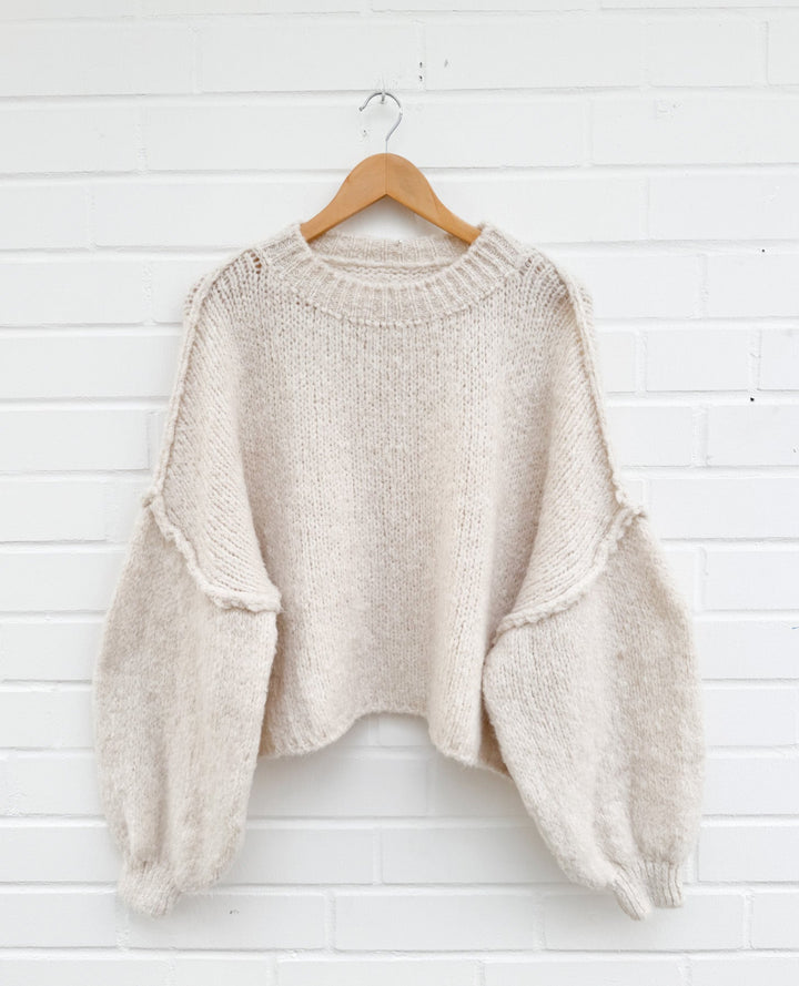 KURZER STRICKPULLOVER MAIRA - versch. Farben