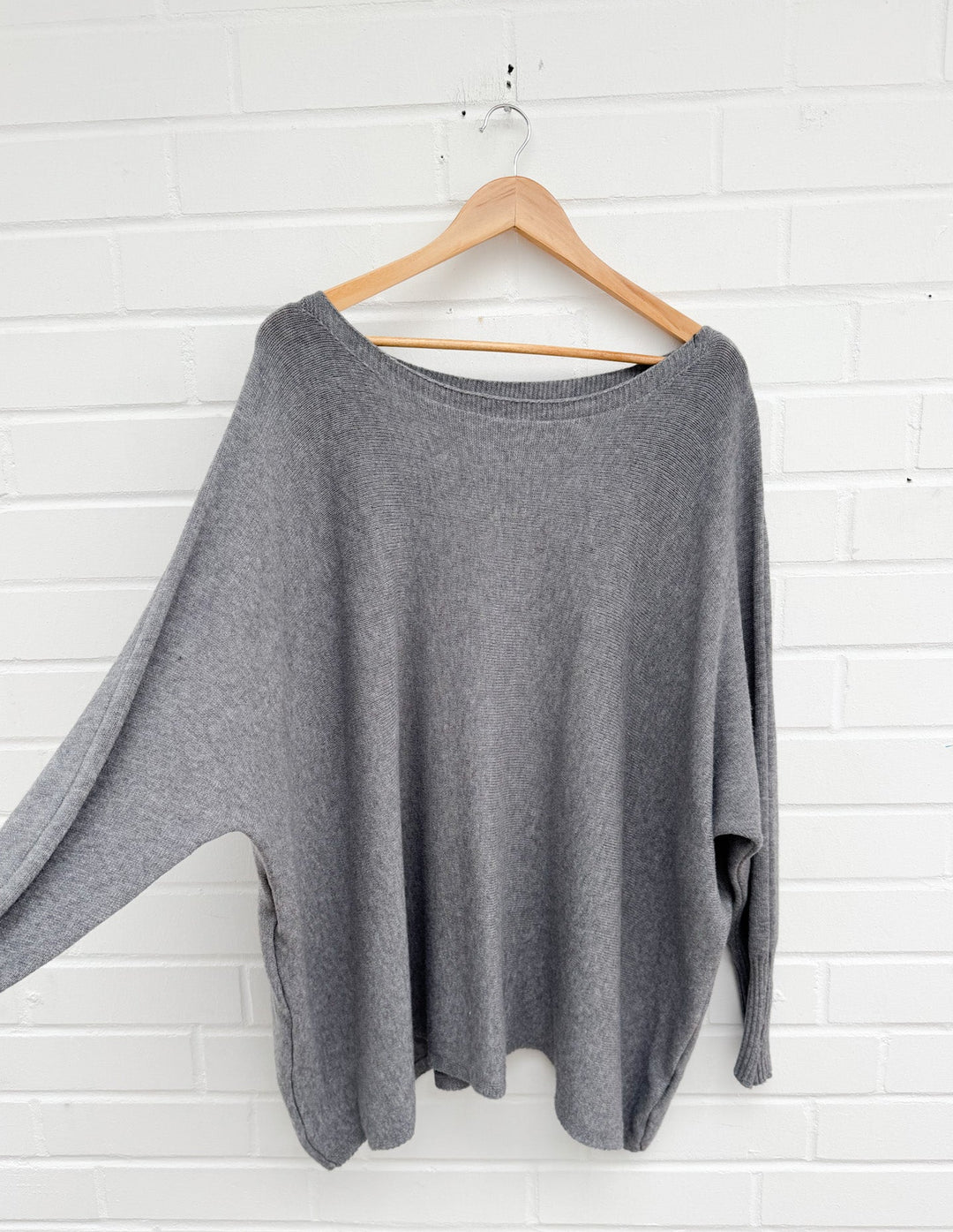 LANGER OVERSIZE BASIC PULLOVER - versch. Farben