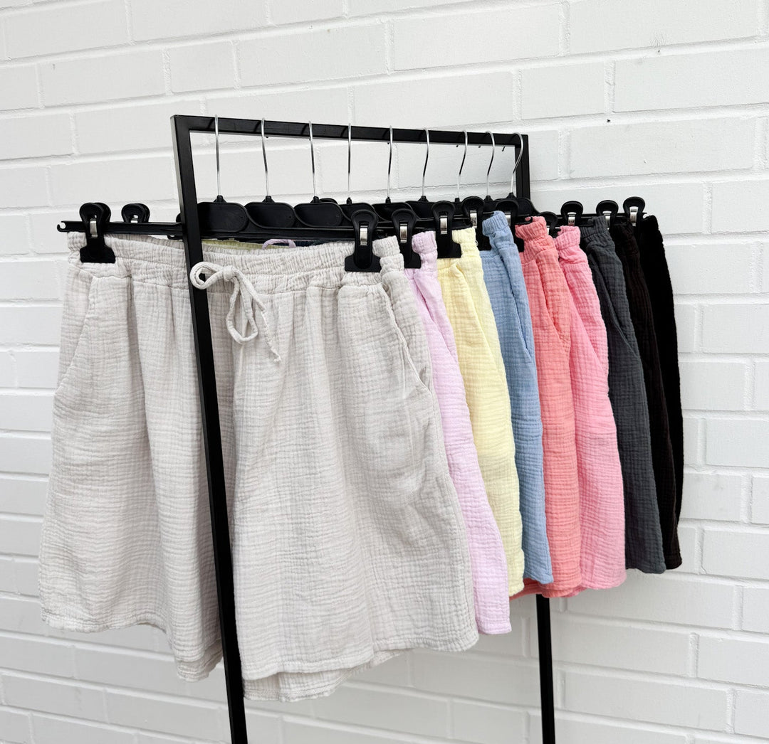 BASIC MUSSELIN SHORTS - versch. Farben