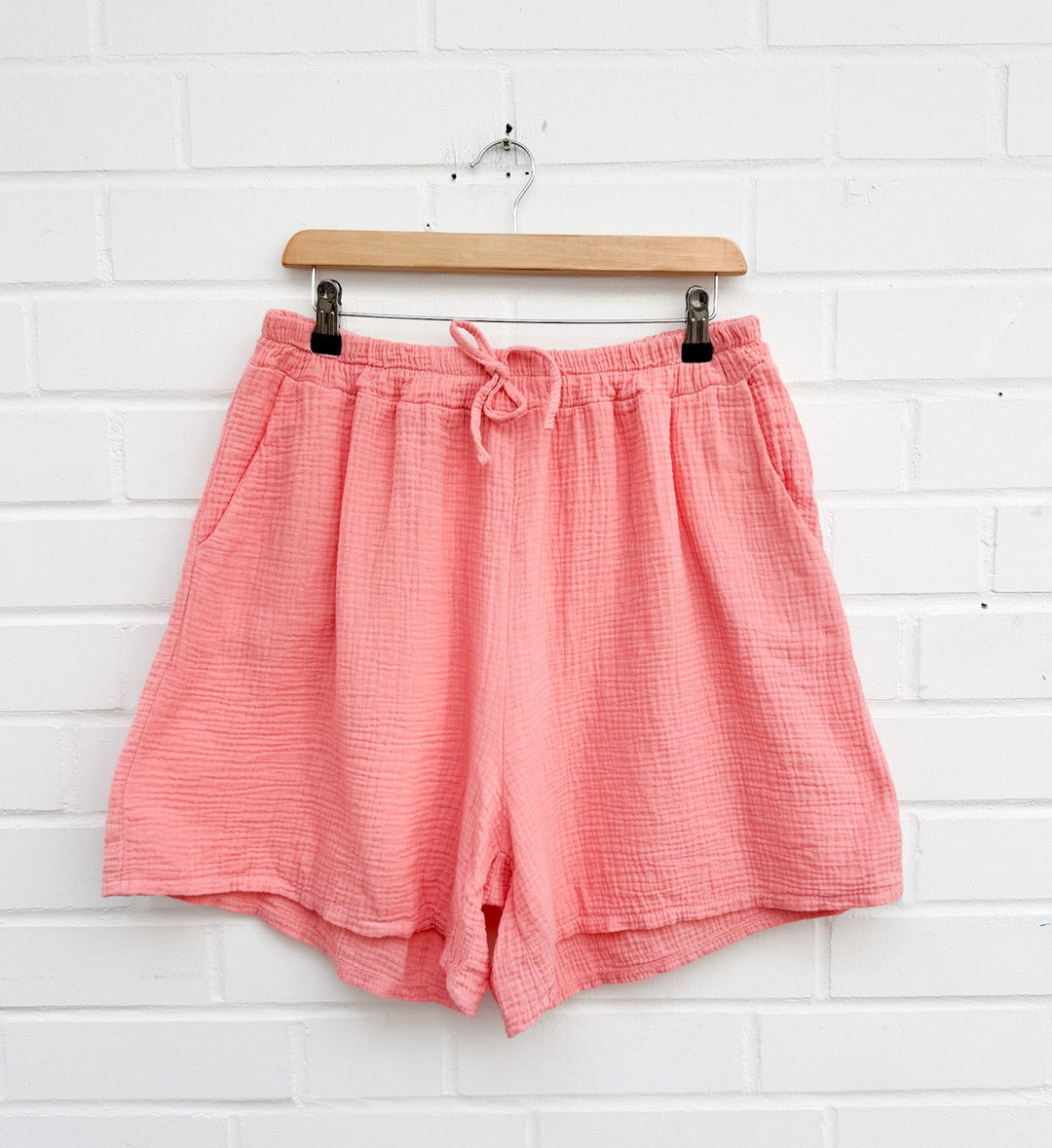 BASIC MUSSELIN SHORTS - versch. Farben