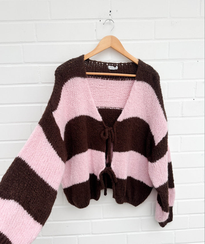 STREIFEN SCHLEIFEN STRICKJACKE - versch. Farben