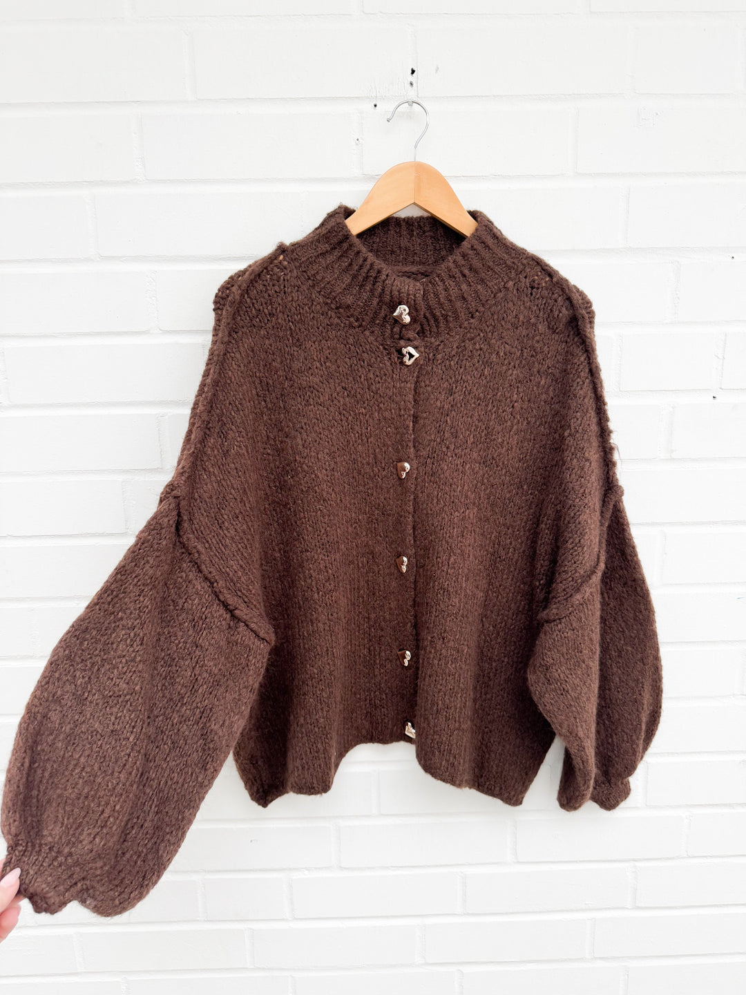 HERZ STRICKJACKE MAIRA - Versch. Farben