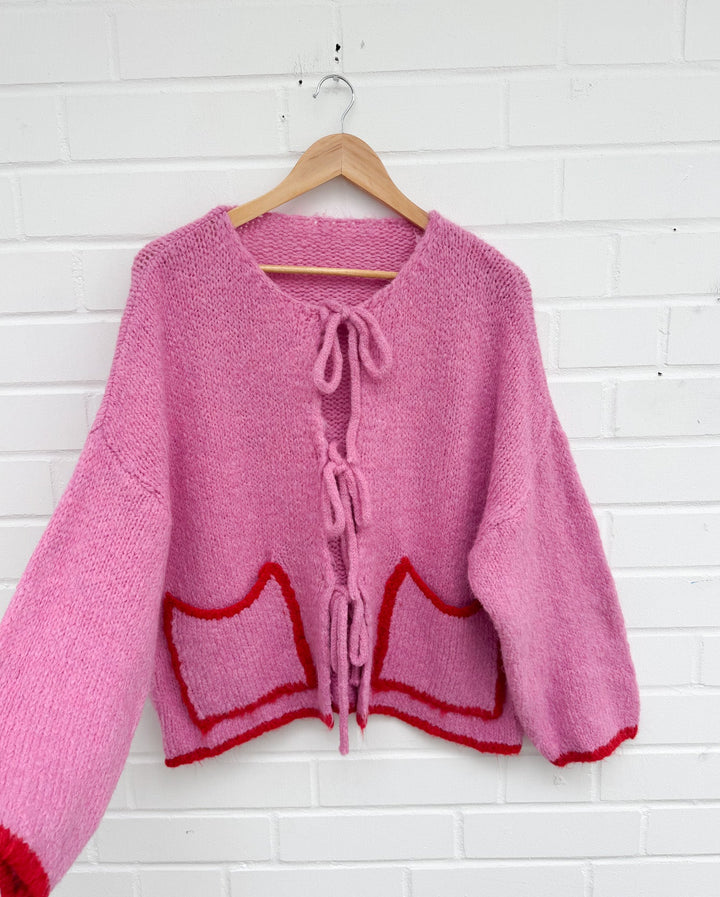STRICKJACKE MULTICOLOR mit Schleifen - versch. Farben