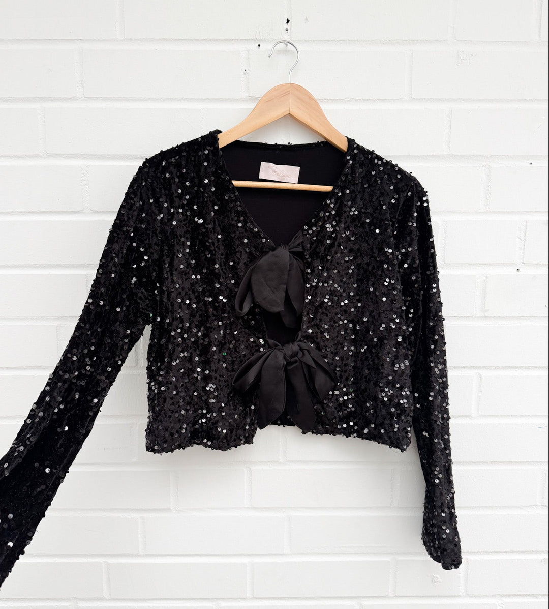 PAILLETTEN JÄCKCHEN mit Schleifen - versch. Farben