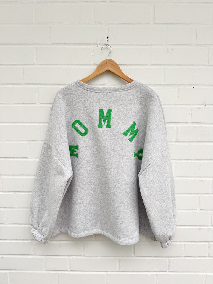 OVERSIZE GREY MOMMY SWEATER - versch. Farben