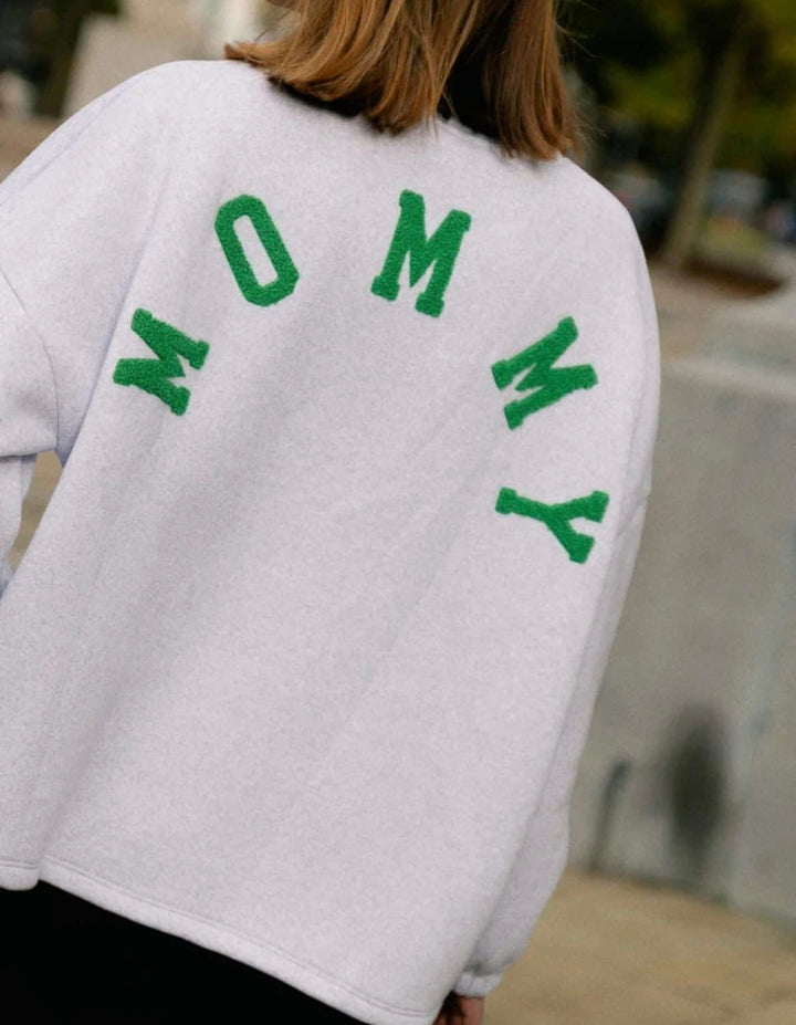 OVERSIZE GREY MOMMY SWEATER - versch. Farben