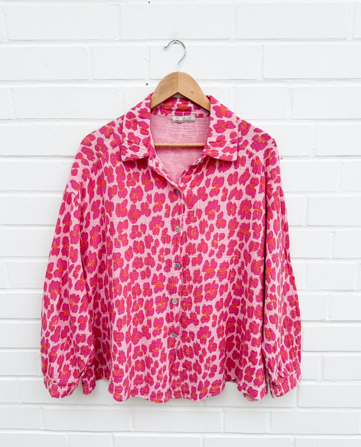 OVERSIZE LEO MUSSELIN BLUSE - pink