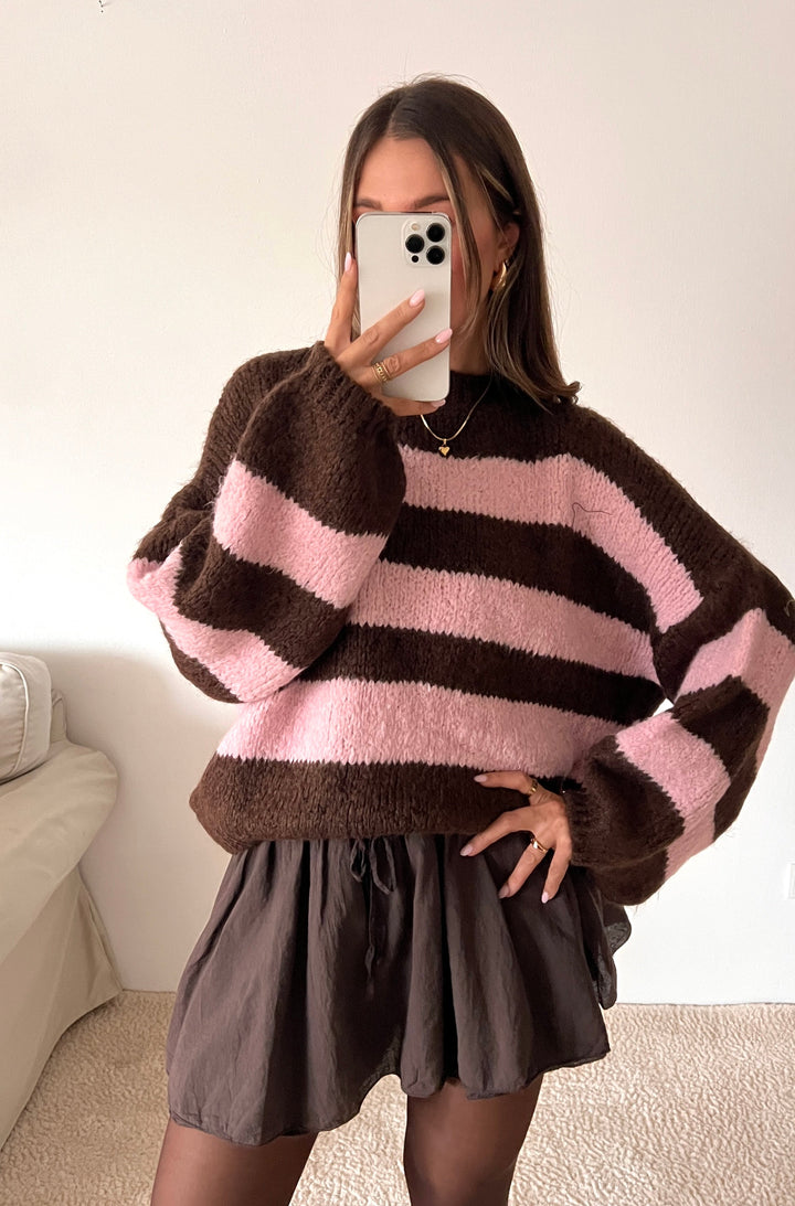 OVERSIZE STREIFEN STRICKPULLOVER - Rosa braun
