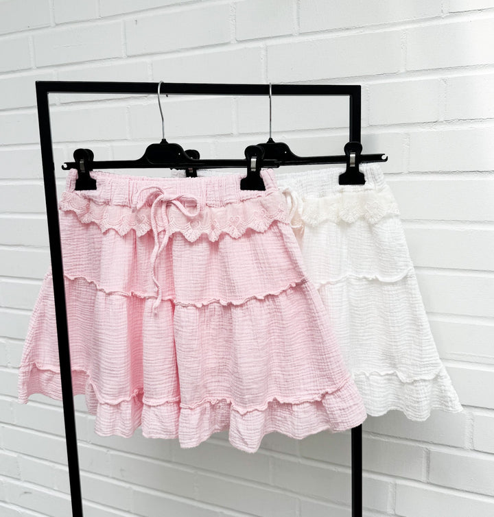 MUSSELIN HOSENROCK mit Spitze - versch. Farben