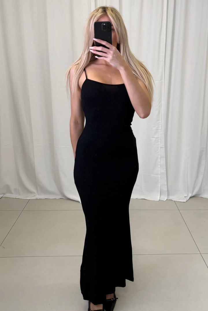 ENGES MAXIKLEID KYLIE - versch. Farben