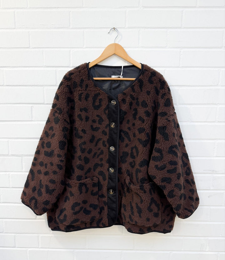 ULTRA OVERSIZE LEO TEDDY JACKE - braun