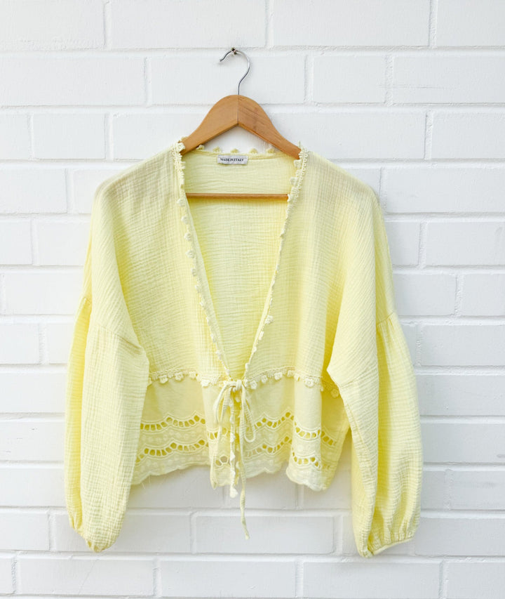 MUSSELIN BLUSE ZUM BINDEN mit Lochmuster - gelb