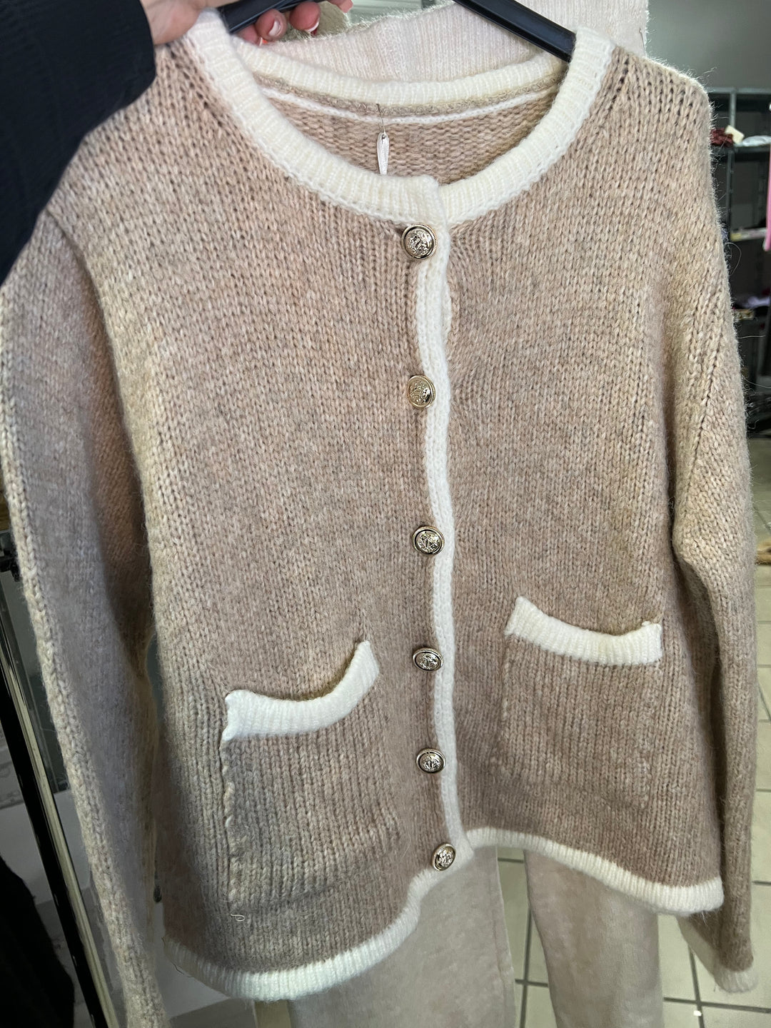 STRICKJACKE CHIC - versch. Farben