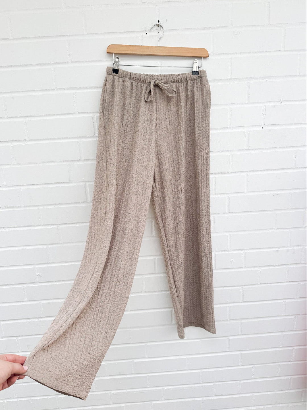 WEITE CREPE HOSE zum binden - versch. Farben