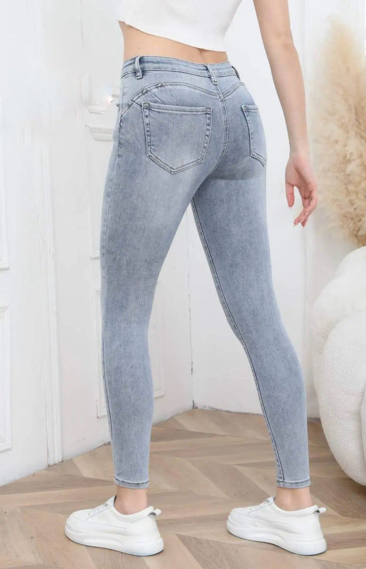 PUSH UP JEANS INES