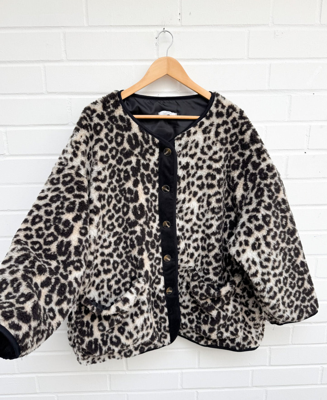 ULTRA OVERSIZE LEO TEDDY JACKE - beige braun