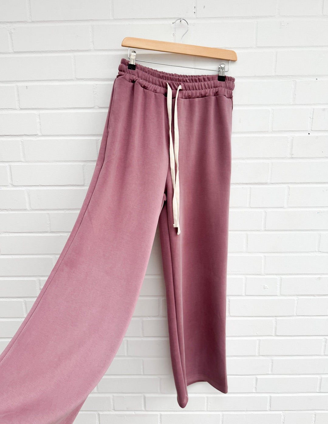 SUPER SOFT WIDE JOGGINGHOSE - versch. Farben