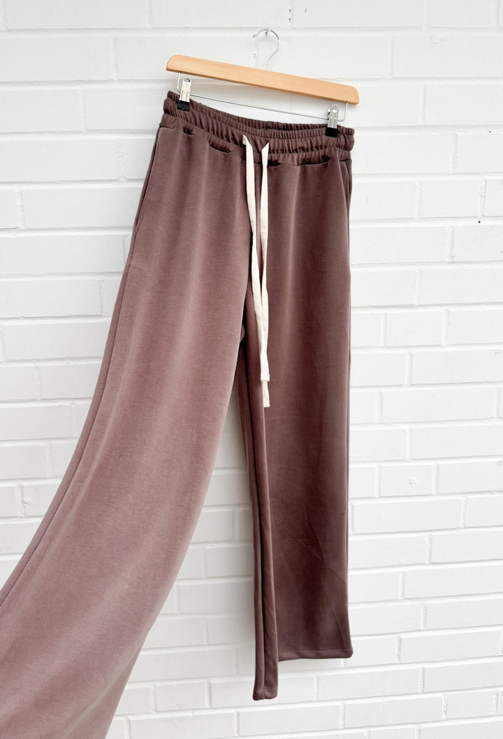 SUPER SOFT WIDE JOGGINGHOSE - versch. Farben