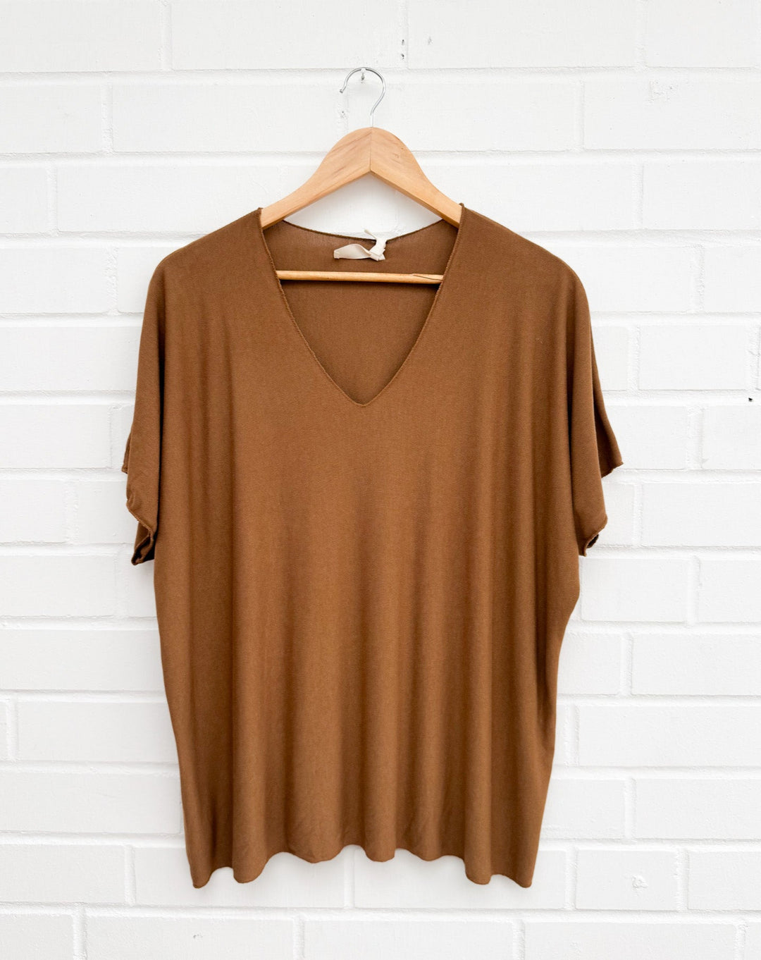 BASIC T-SHIRT aus Viskose - versch. Farben