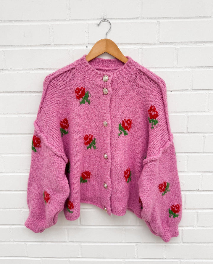 FLOWER STRICKJACKE - pink