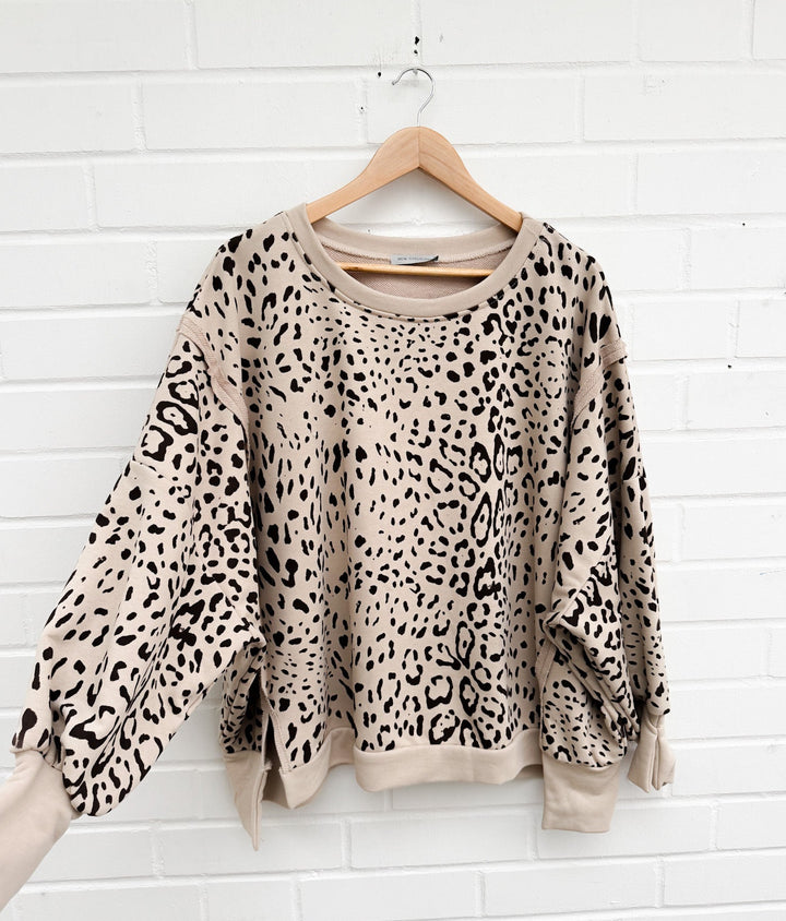 OVERSIZE SWEATSHIRT LEO MARLA - versch. Farben