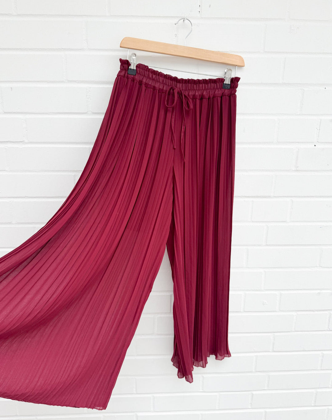 WEITE PLISSEE HOSE - versch. Farben