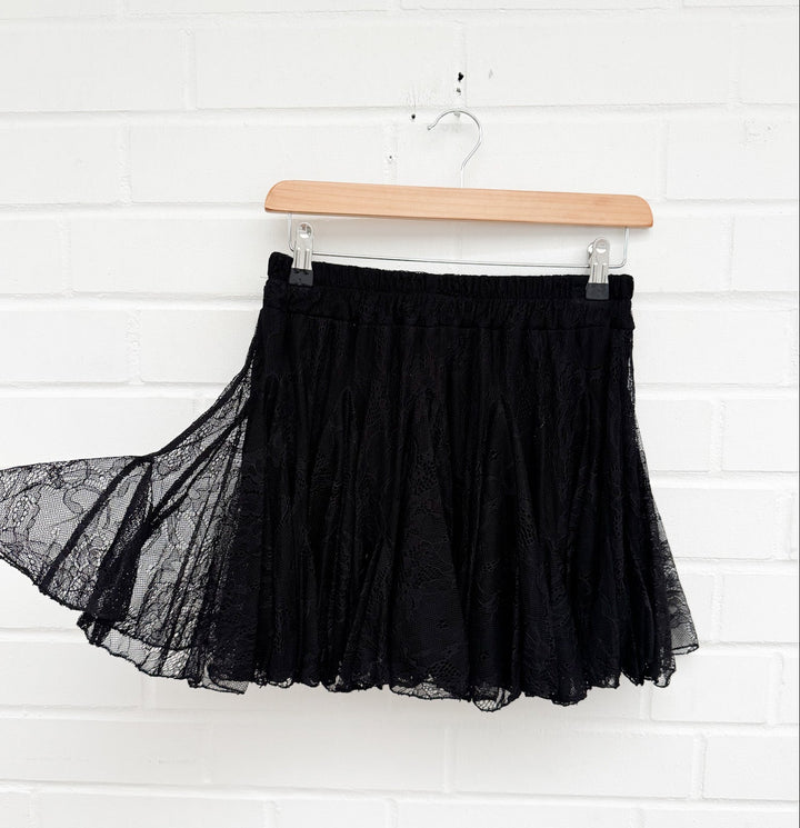 LACE ROCK - versch. Farben