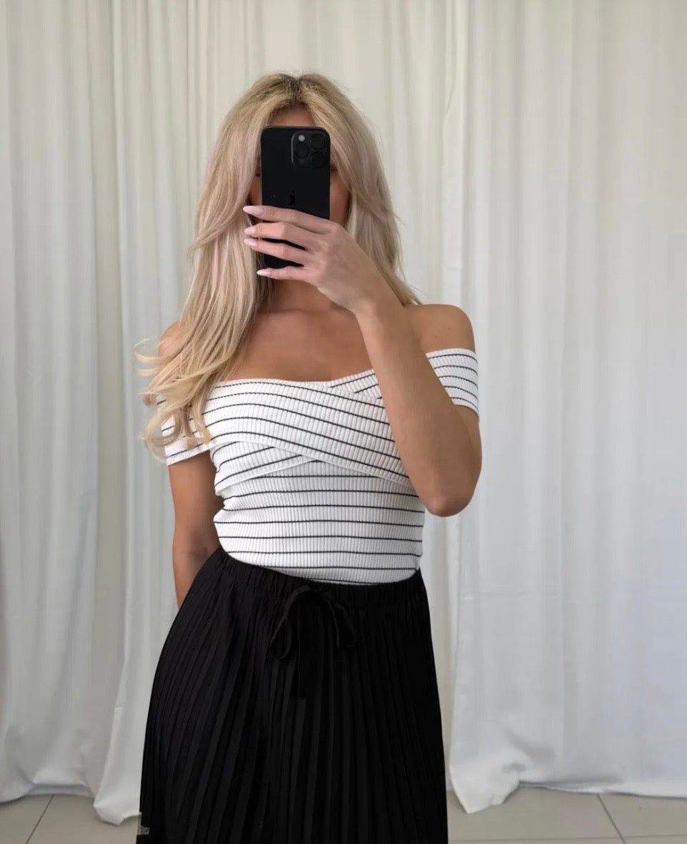TOP SAHIRA - versch. Farben
