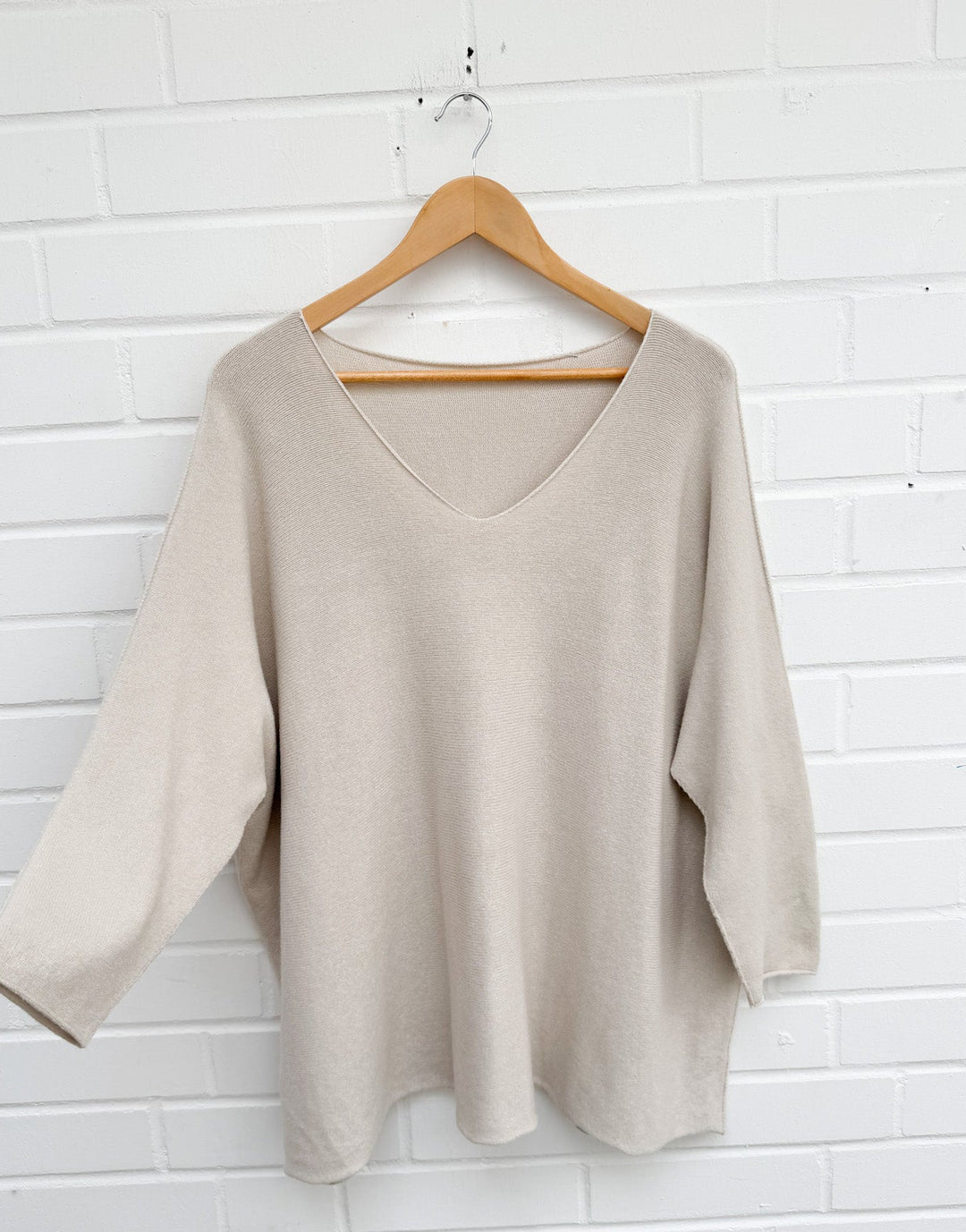 BASIC STRICKPULLOVER mit V - versch. Farben