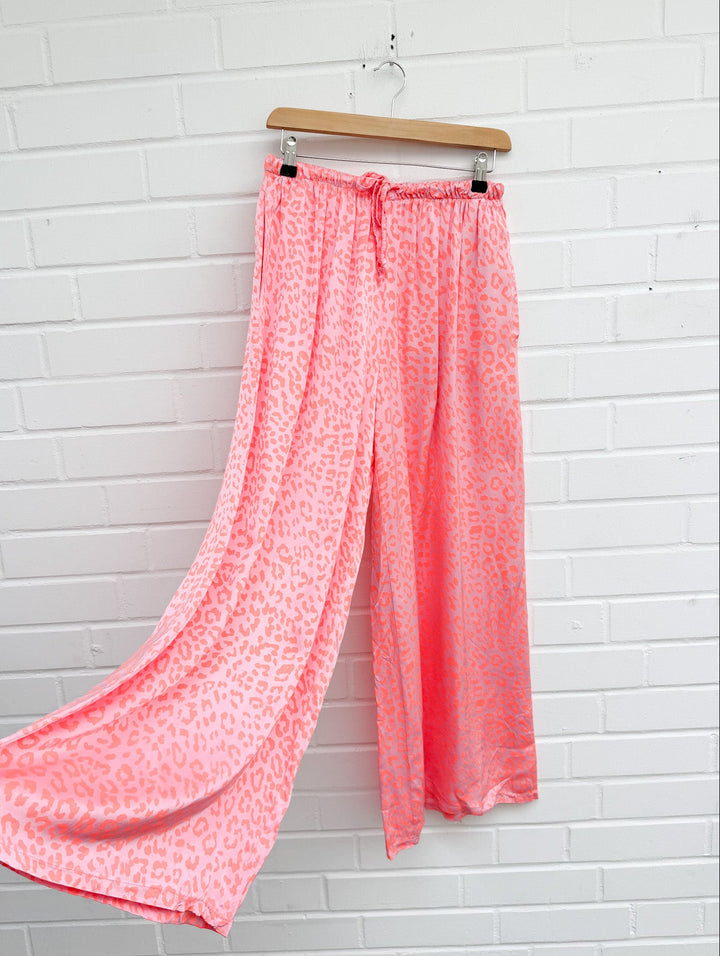 LEO SATINOPTIK SOMMERHOSE - versch. Farben