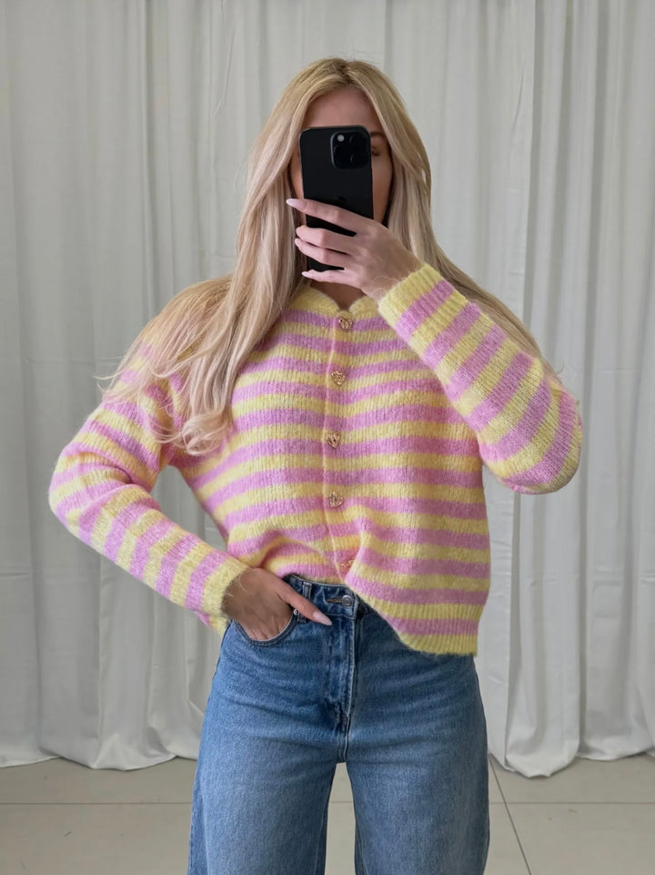 STREIFEN STRICKJACKE mit goldenen Knöpfen - versch. Farben